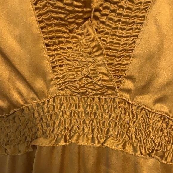 BCBG Silk Charmeuse Puffy Sleeve Top L - Picture 3 of 8